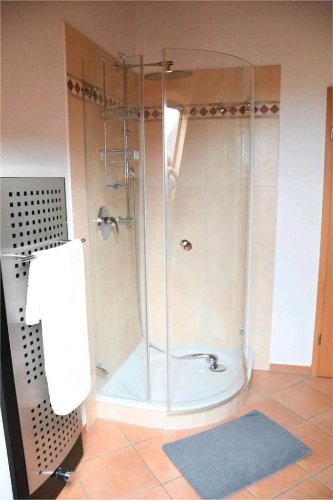 Ferienwohnung Glueck Saaldorf-Surheim 外观 照片