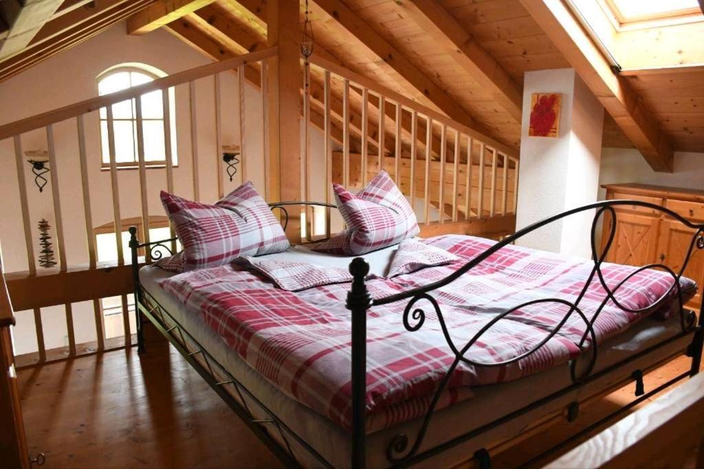 Ferienwohnung Glueck Saaldorf-Surheim 外观 照片